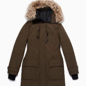 Aritzia TNA Bancroft Parka in Dark Olive - Medium